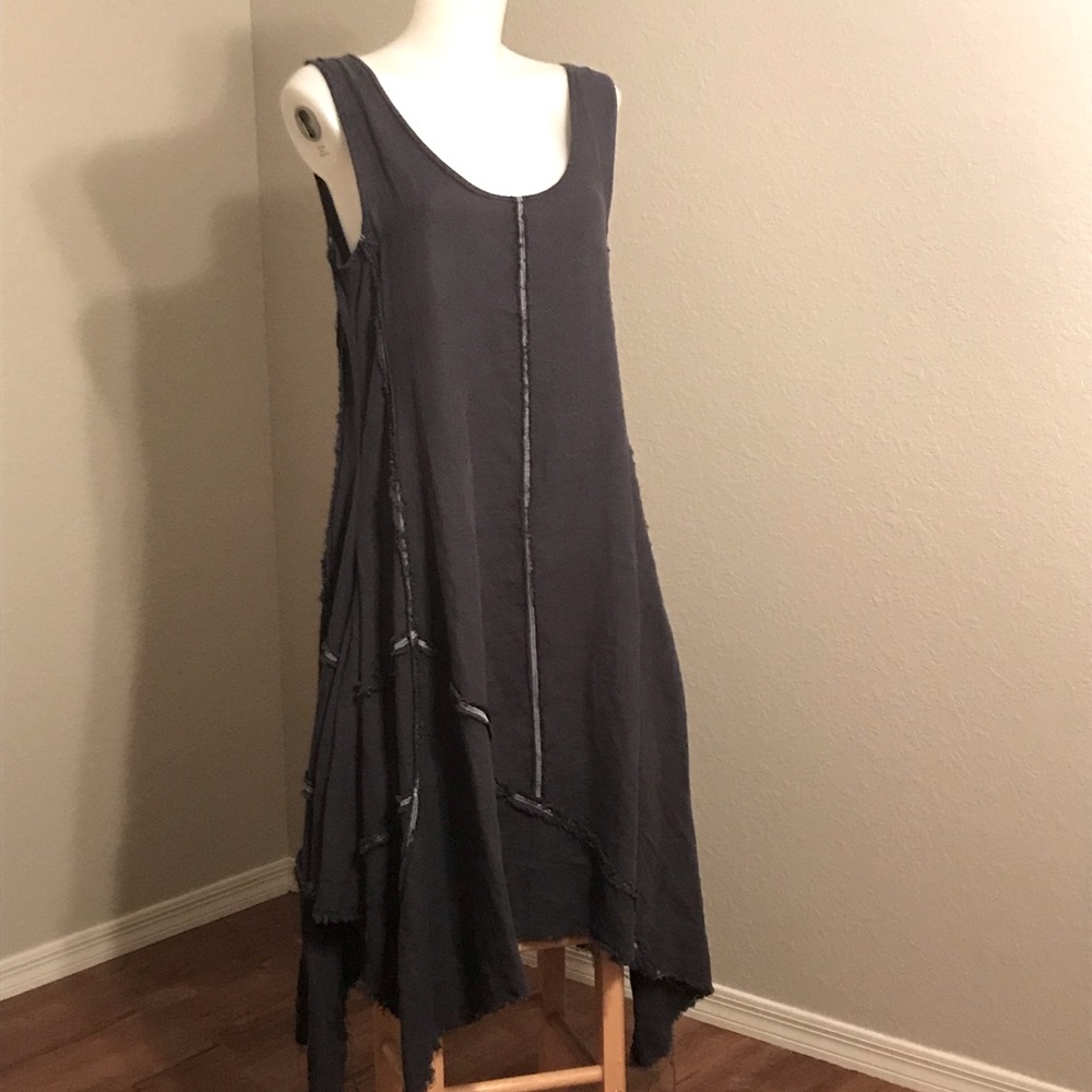 Yuvita dress. 100% Linen